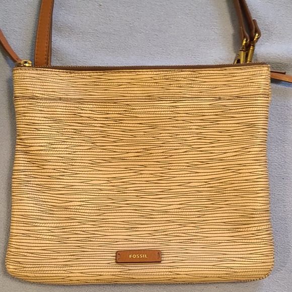 Fossil leather crossbody bag - Picture 2 of 5